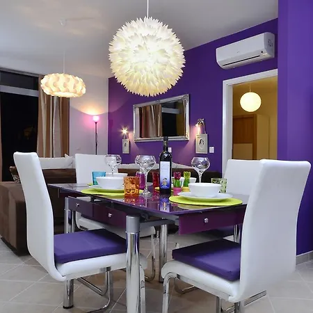 Francesca Apartment *
